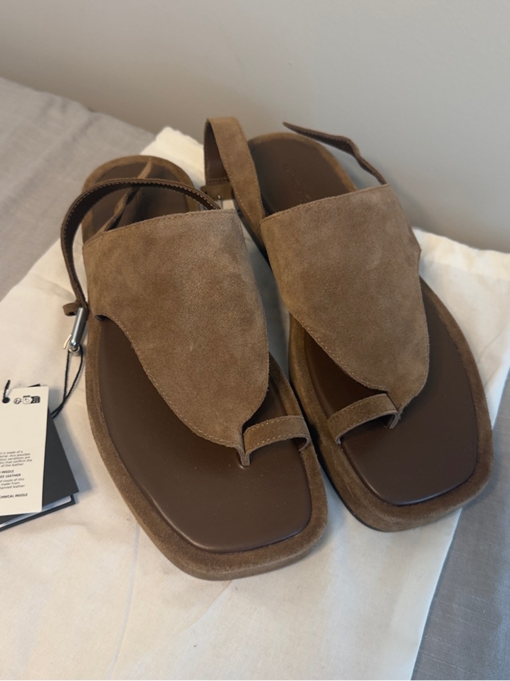 Massimo Dutti Brown Suede Toe-Loop Sandals Size 40